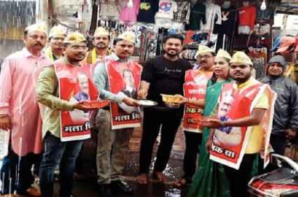 Bhik Mango movement by OBC Seva Sangh even in heavy rain