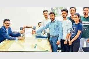 Demand for OBC federation increase 20 percentage seats - cancel the fee hike