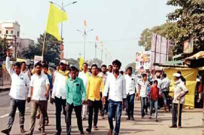 Pathri city strictly closed by OBC community