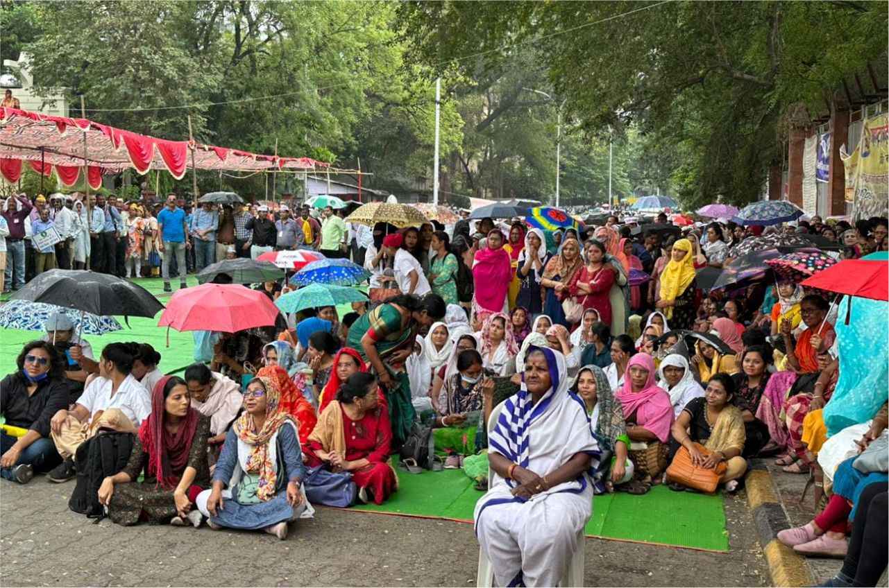 Shetkari long March - Statewide strike of employees - old pension scheme strike