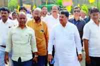 vijay wadettiwar in Aarakshan Bachao Morcha at Chandrapur District Kacheri