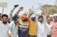 OBC Mahasabha called for a bandh regarding OBC reservation took out rally closed the market