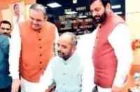 Marathas should be given reserved place if Maharashtra recommends - Hansraj Ahir