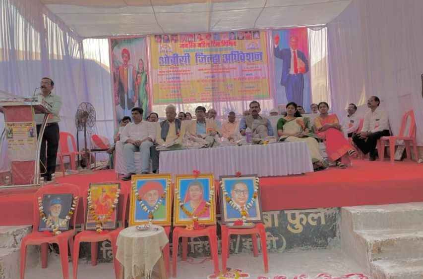 Constitution_binds_this_country_together_-_Pradeep_Dhoble