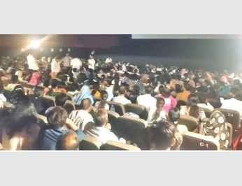 Dewas_Mein_Phule_Film_Screening_aur_Samaajik_Jagrukta