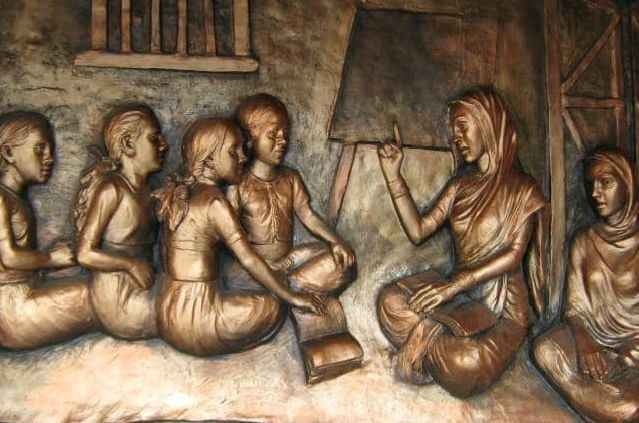 Jotirao Phule and Savitrimai Phule first school for girls in 1848