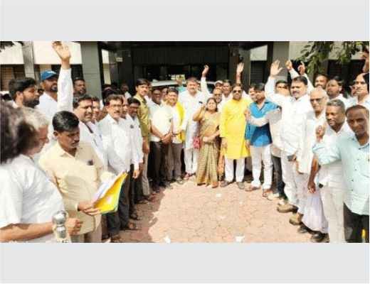 Nanded_OBC_Burn_Maratha_Kunbi_GR_in_Angry_Protest