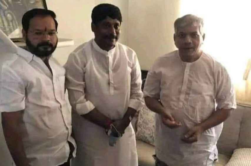 Prakash_Ambedkar_and_Ravindra_Dhangekar