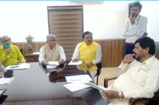 prakash_shendge_meeting_with_Ramdas_Athawale_on_obc_reservation