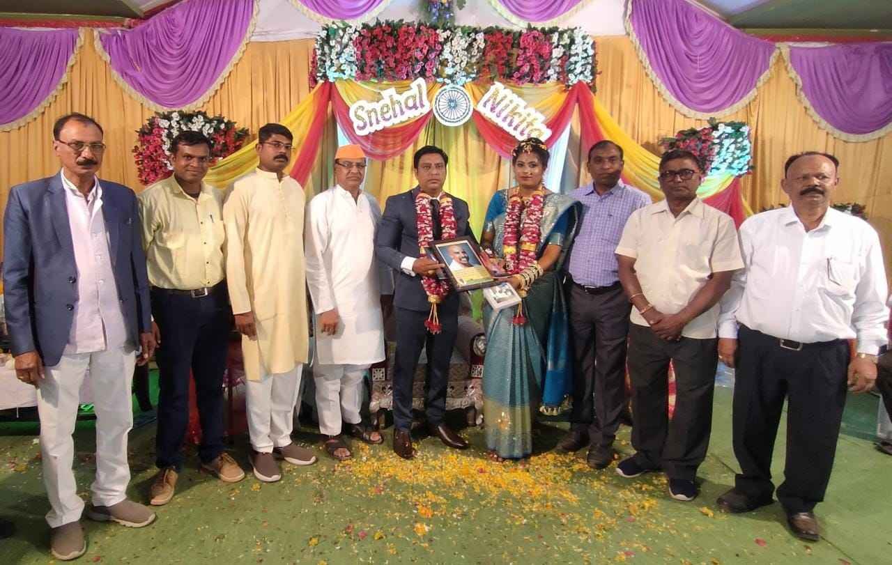 sanvidhan_prastavika_Vachan_Pustak_Prakashan_in_Mangal_Parinay