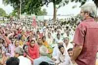 संघटितपणे आंदोलन हाच उपाय
