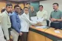 समर्पित आयोगापुढे&nbsp; महाराष्ट्र प्रांतिक तैलीक व ओ.बी.सी परिषद दिल्लीची ओबीसी बाबत कोकण विभागा बाबत ठोस भूमिका - डॉ सतीश वैरागी
