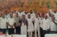 राज्यातील लिंगायत समाजाची सरसकट ओबीसी आरक्षणाची मागणी.
