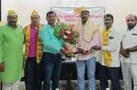 राष्ट्रीय ओबीसी कर्मचारी अधिकारी महासंघ जिल्हा शाखेची आढावा बैठक संपन्न
