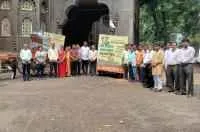 संभाजी ब्रिगेड ने वाजवला शिक्षणाचा भोंगा छत्रपती संभाजी राजे जयंती निमित्त अनाेखा संदेश

