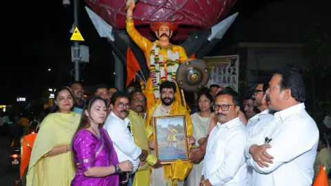 Pratapgadavar Shurveer Jivaji Mahale Yanche Smarak Ubhara Bara Balutedar Samaj Vikas Sanghachi Shasanakade Maagani